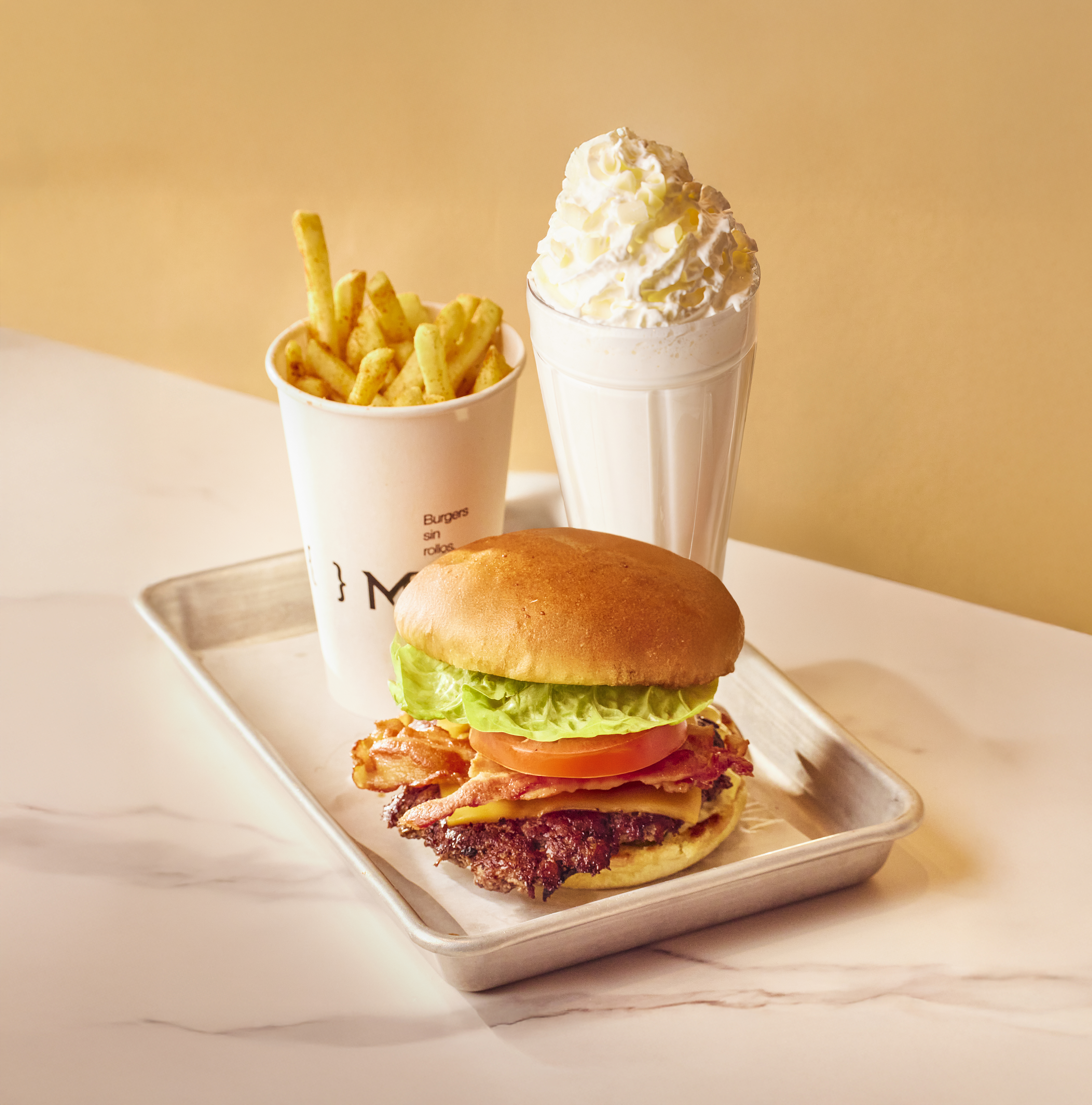 Menú Bacon Cheeseburger  & Shake